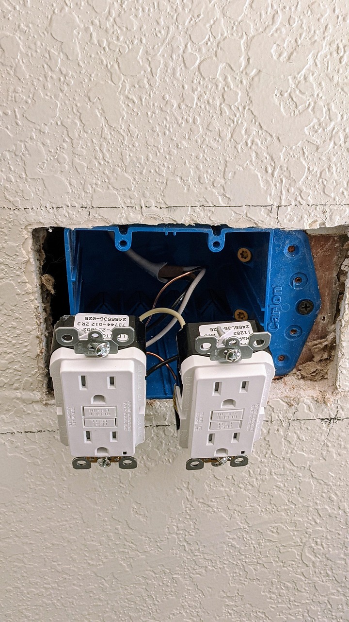 Outlet installation